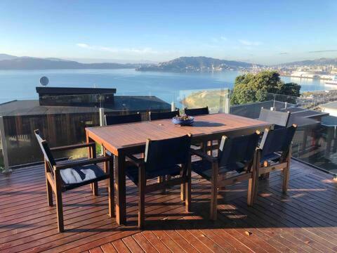 The Perfect Stop Over Wellington Exterior photo